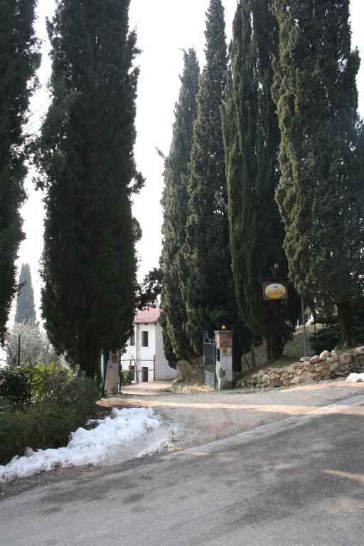 Вілла Le Mandolare Villaga Екстер'єр фото